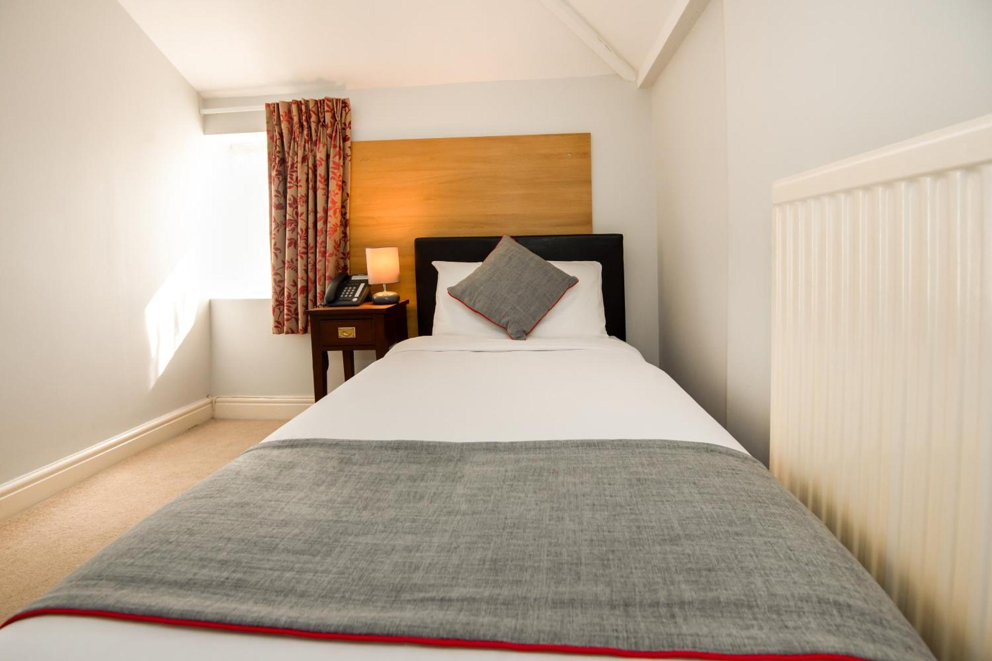 Hotel Dancenter Near Clifton Down Station Bristol