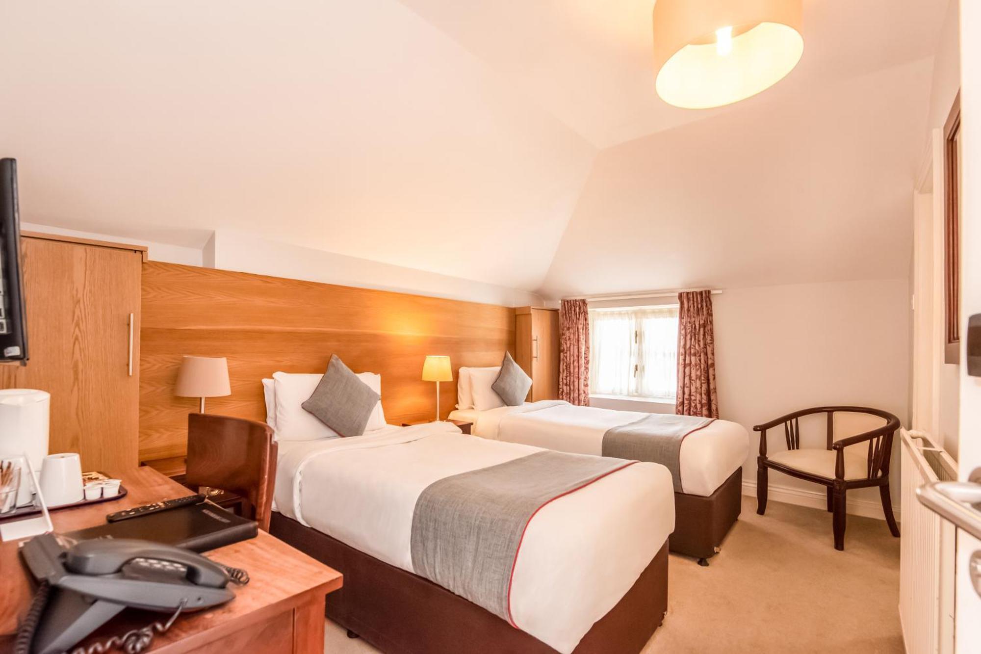 Dancenter Near Clifton Down Station Hotell Bristol